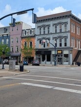 9 E Main St, Troy, OH à louer Photo de l’immeuble– Image 1 sur 11