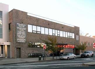 Plus de détails pour 200-12 44th Ave, Bayside, NY - Bureau à louer