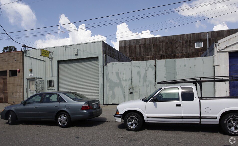 1684 Hudson Ave, San Francisco, CA à louer - Photo de l’immeuble – Image 2 sur 2