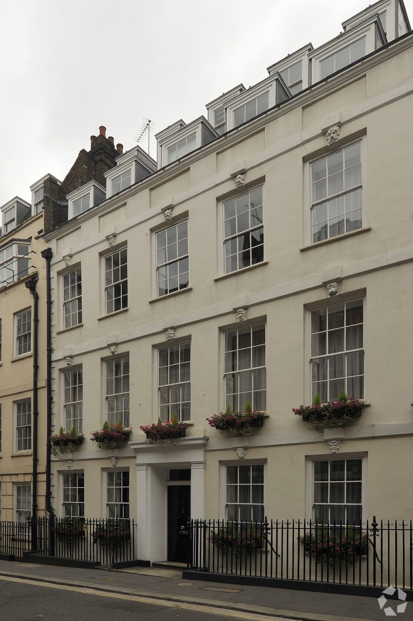 11 Buckingham St, Londres à vendre Photo principale– Image 1 sur 12