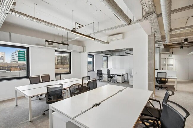 Plus de détails pour Bureau à louer