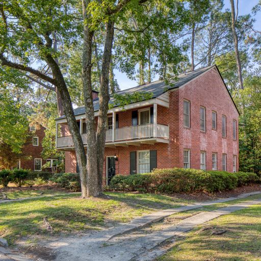 221 E 56th St, Savannah, GA à vendre Photo principale– Image 1 sur 33