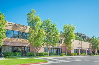 Plus de détails pour 22609 La Palma Ave, Yorba Linda, CA - Local d'activités à louer