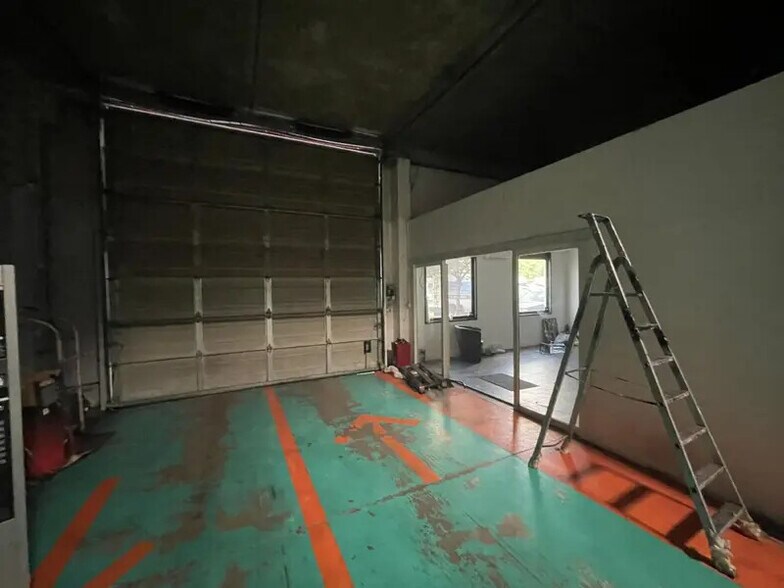 Local d’activités dans Aulnay-sous-Bois à louer - Photo intérieure – Image 3 sur 8