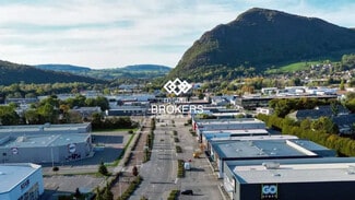 Plus de détails pour Local commercial à louer