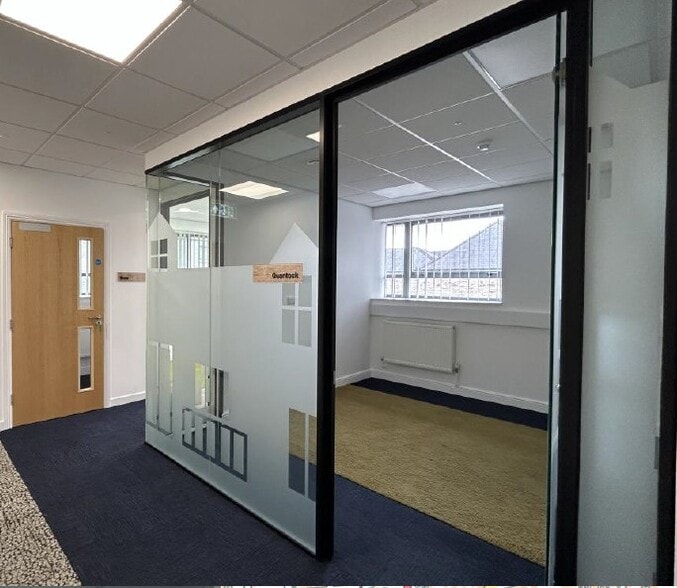 Glastonbury Rd, Wells à louer - Photo intérieure – Image 2 sur 3