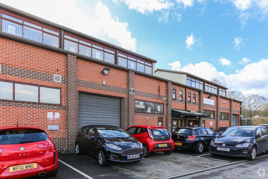 Wyther Dr, Leeds à louer - Photo de l’immeuble – Image 1 sur 6