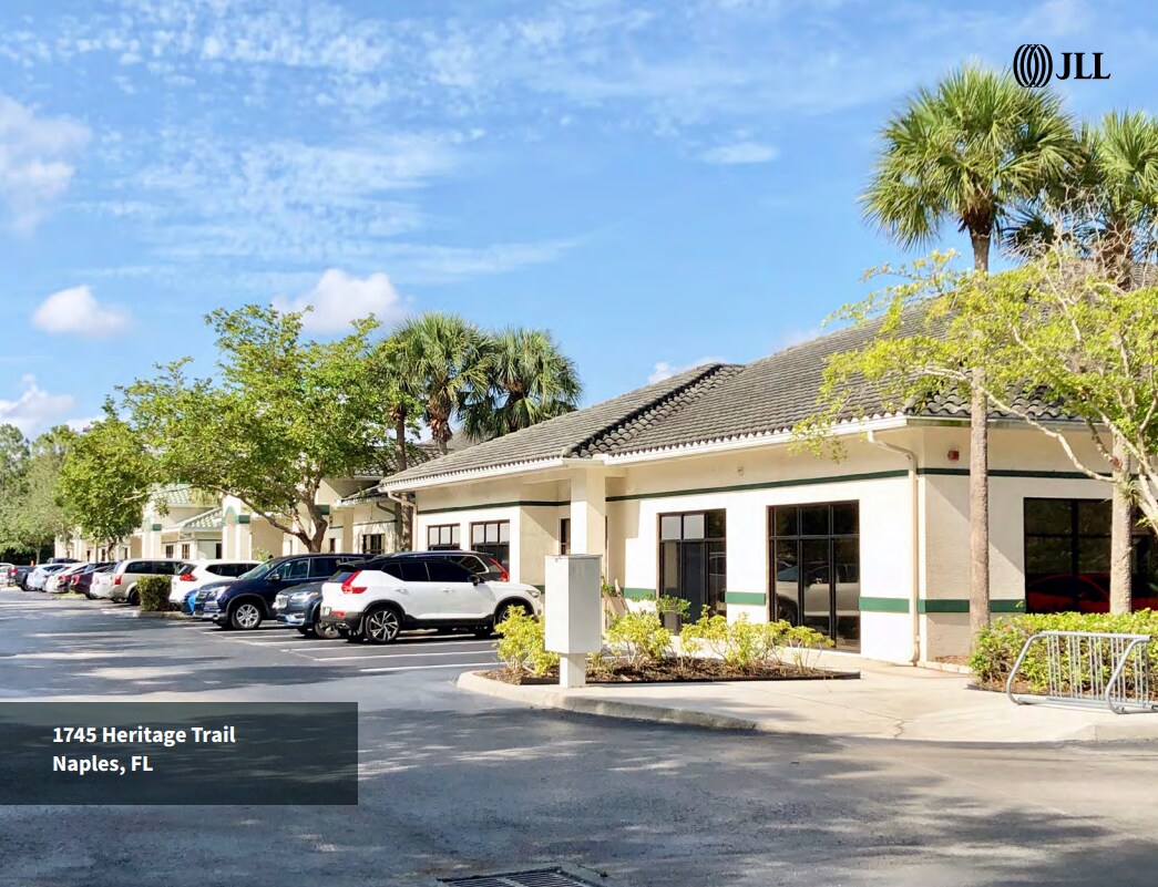 6400 Davis Blvd, Naples, FL à louer Photo de l’immeuble– Image 1 sur 10