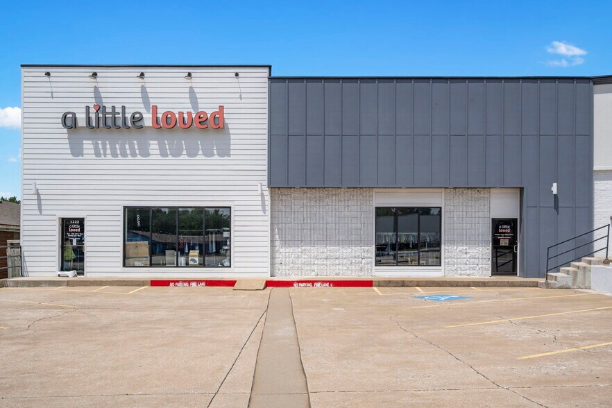 1223 US-412, Siloam Springs, AR à louer - Photo principale – Image 1 sur 20