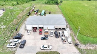 Plus de détails pour 802 N Thornton St, Vian, OK - Local commercial à vendre