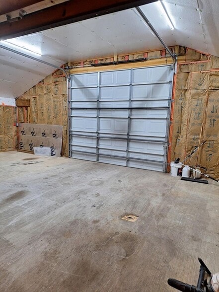 515 Southern Hwy, Pine Knot, KY à vendre - Photo intérieure – Image 3 sur 7