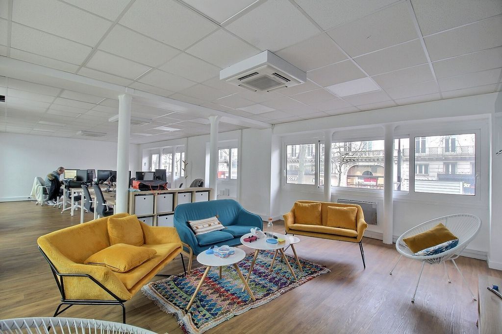 Bureau dans Paris à louer Photo de l’immeuble– Image 1 sur 5