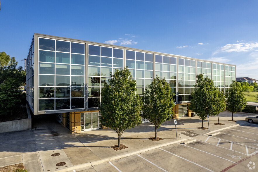 1290 Wonder World Dr, San Marcos, TX à louer - Photo de l’immeuble – Image 3 sur 9