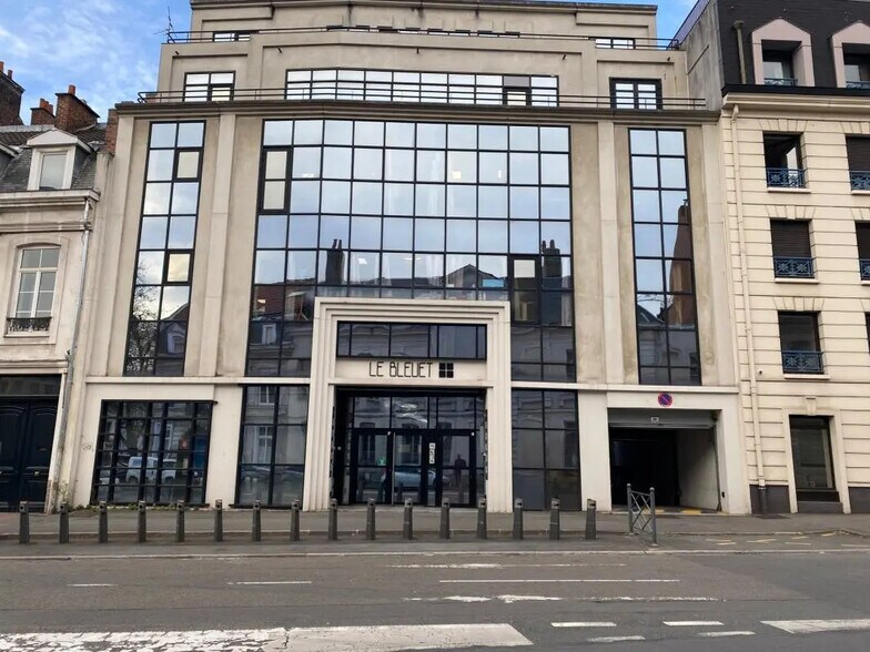 Bureau dans Lille à louer - Photo de l’immeuble – Image 1 sur 7