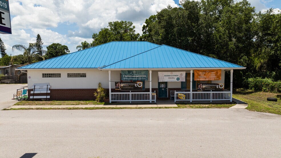 11331 US Highway 301 Shr, Riverview, FL à vendre - Photo de l’immeuble – Image 1 sur 18