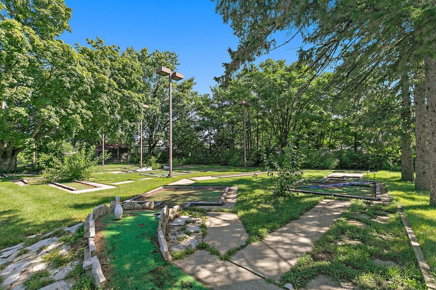 927 E Railroad St, Sandwich, IL à vendre - Photo de l’immeuble – Image 2 sur 7