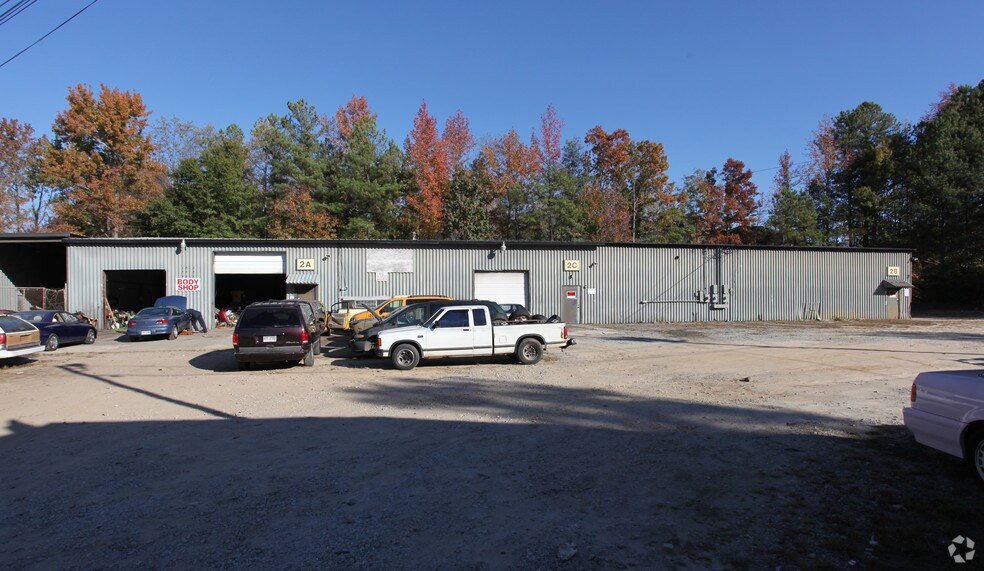 6090 Pinegrove Rd, Riverdale, GA à vendre - Photo de l’immeuble – Image 2 sur 2