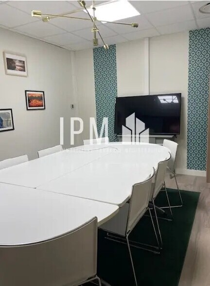 Bureau dans Aix-en-Provence à vendre - Photo intérieure – Image 2 sur 7