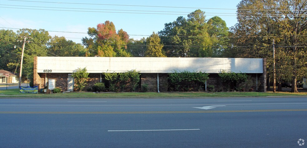 6520 Baseline Rd, Little Rock, AR à louer - Photo de l’immeuble – Image 3 sur 5