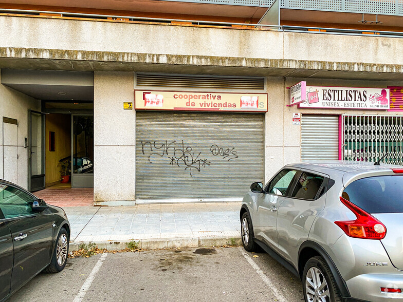 Immeuble residentiel dans Azuqueca de Henares, Guadalajara à vendre - Photo de l’immeuble – Image 1 sur 2