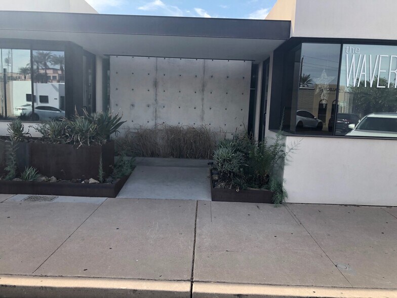 4228-4232 N Brown Ave, Scottsdale, AZ à louer - Photo de l’immeuble – Image 2 sur 8