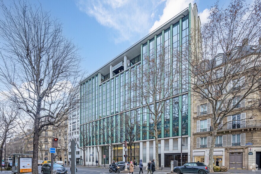 140-144 Boulevard Malesherbes, Paris à louer - Photo de l’immeuble – Image 1 sur 23