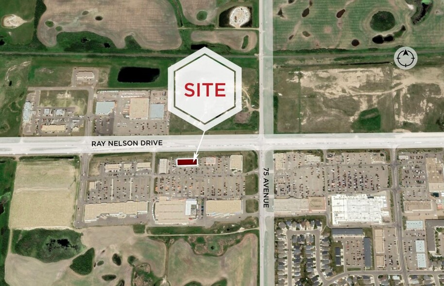 7701 44 St, Lloydminster, AB à louer - Photo de l’immeuble – Image 1 sur 2