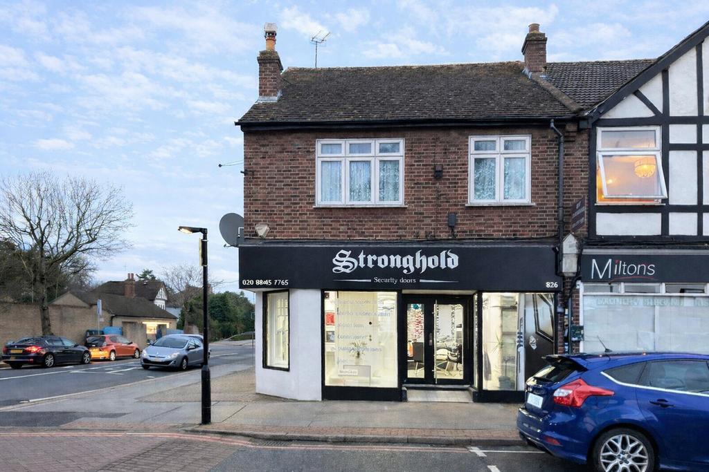 826 Wickham Rd, Croydon à louer Photo de l’immeuble– Image 1 sur 3