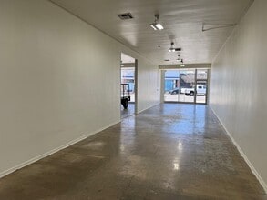 4900-4906 Lankershim Blvd, North Hollywood, CA à louer Photo intérieure– Image 1 sur 5