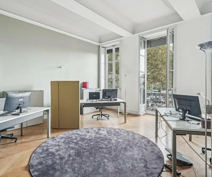 Immeuble residentiel dans Lyon à vendre - Photo intérieure – Image 3 sur 12