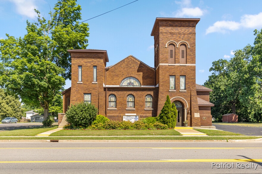 119 E Delaware St, Decatur, MI à vendre - Photo principale – Image 1 sur 4