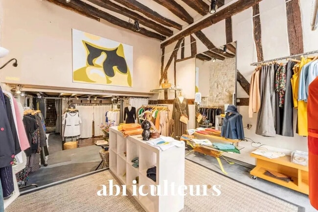 Plus de détails pour Local commercial à vendre