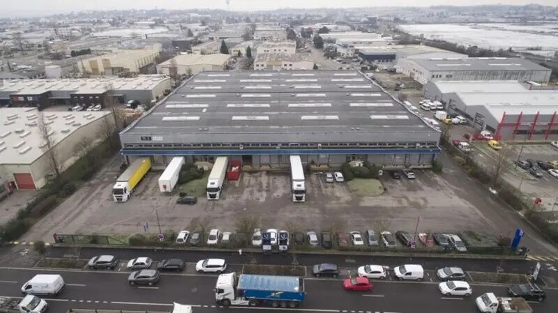 Local d’activités dans Chassieu à louer - Aérien – Image 2 sur 4