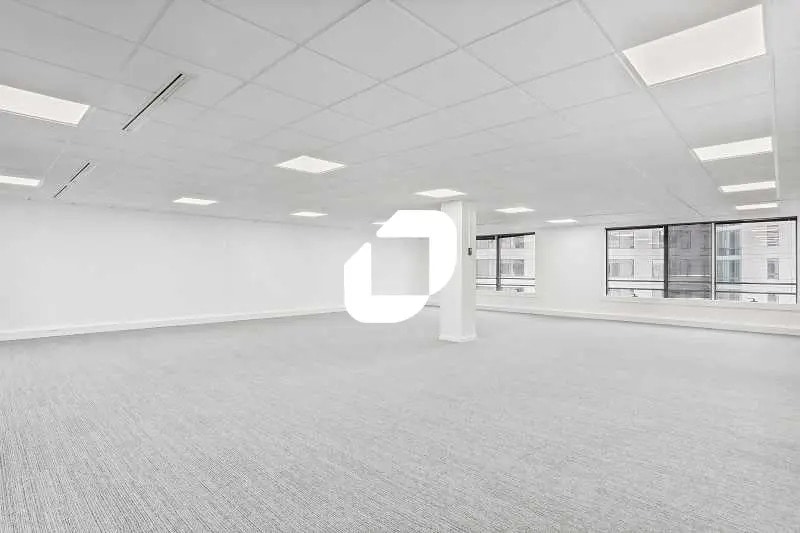 Bureau dans Rueil-Malmaison à louer Photo intérieure– Image 1 sur 2