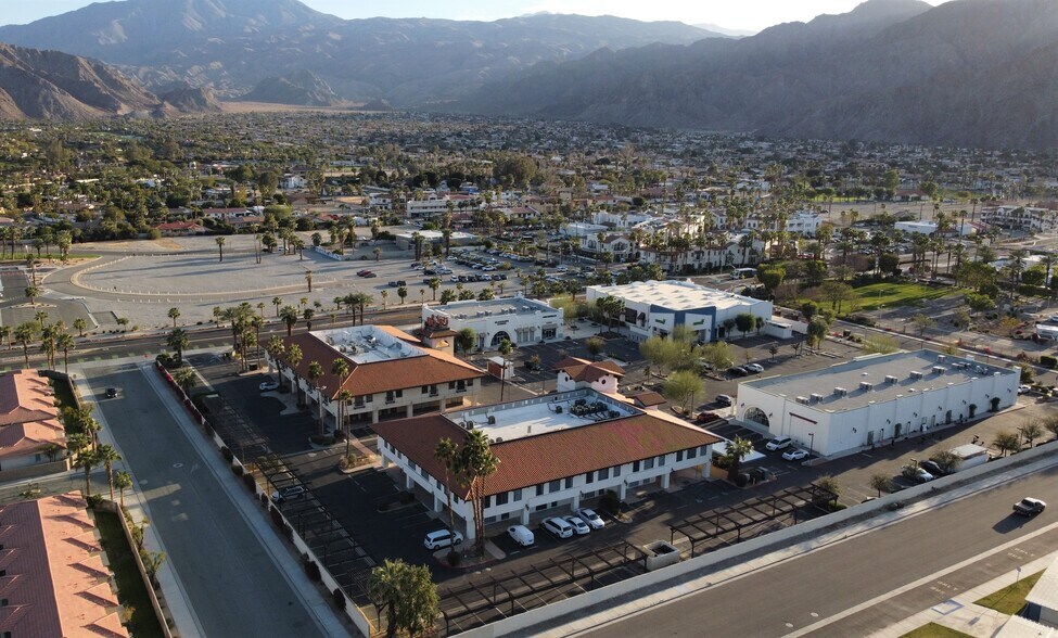 78140 Calle Tampico, La Quinta, CA à louer - Photo de l’immeuble – Image 3 sur 3