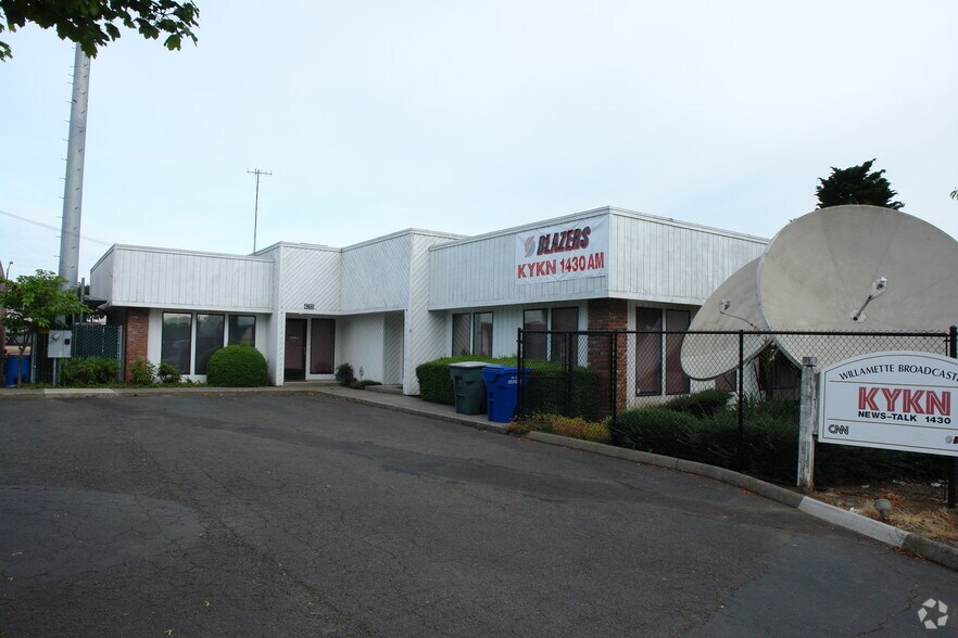 4205 Cherry Ave NE, Keizer, OR à vendre - Photo principale – Image 1 sur 5