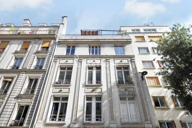 Bureau dans Paris à louer - Photo de l’immeuble – Image 1 sur 15