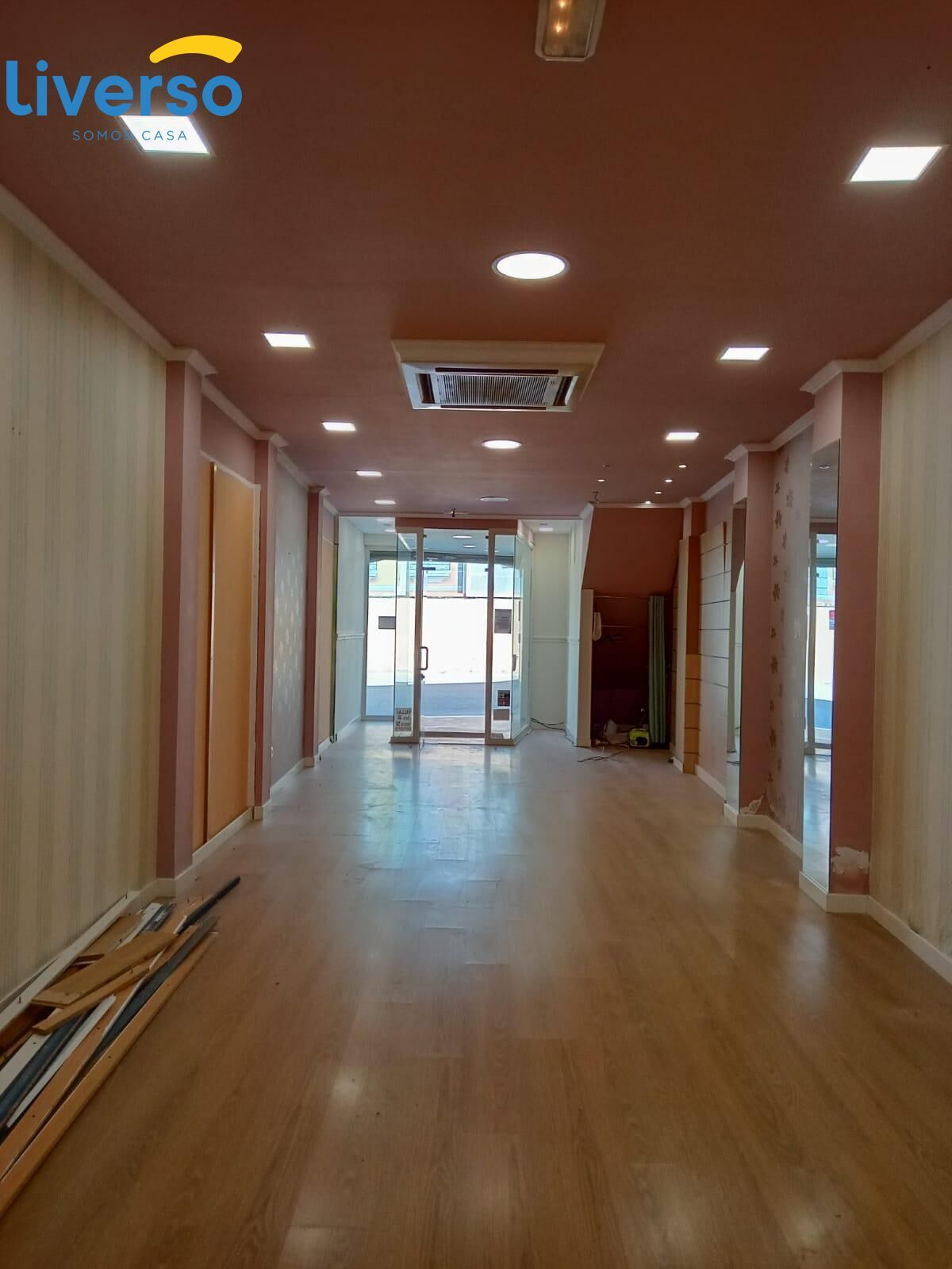 Local commercial dans Aranda de Duero, Burgos à louer Plan d’étage– Image 1 sur 20