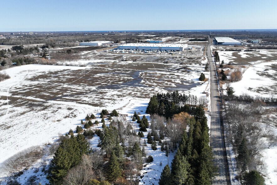 5365 Garrard Rd, Whitby, ON à vendre - Photo de l’immeuble – Image 2 sur 3