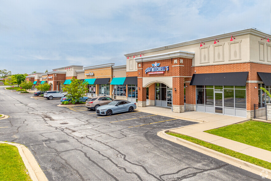 21000 S Frankfort Sq, Frankfort, IL à louer - Photo de l’immeuble – Image 1 sur 12