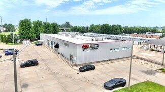 Plus de détails pour 419 Kays Dr, Normal, IL - Industriel/Logistique à vendre