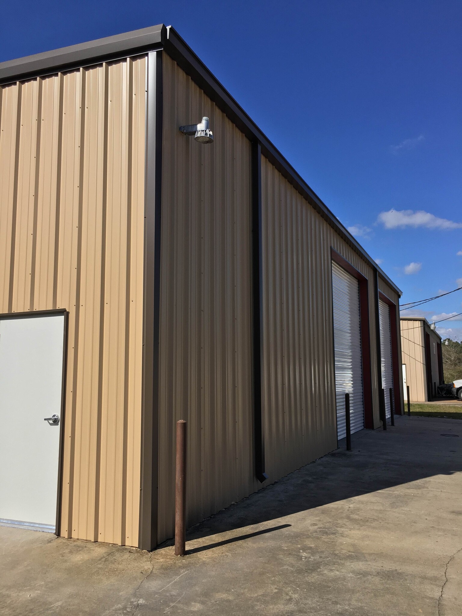 11697 Highway 105 E, Conroe, TX à louer Photo de l’immeuble– Image 1 sur 4