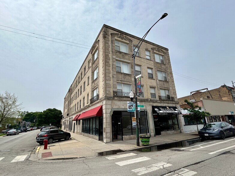 6314 S Troy St, Chicago, IL à louer - Photo de l’immeuble – Image 1 sur 1