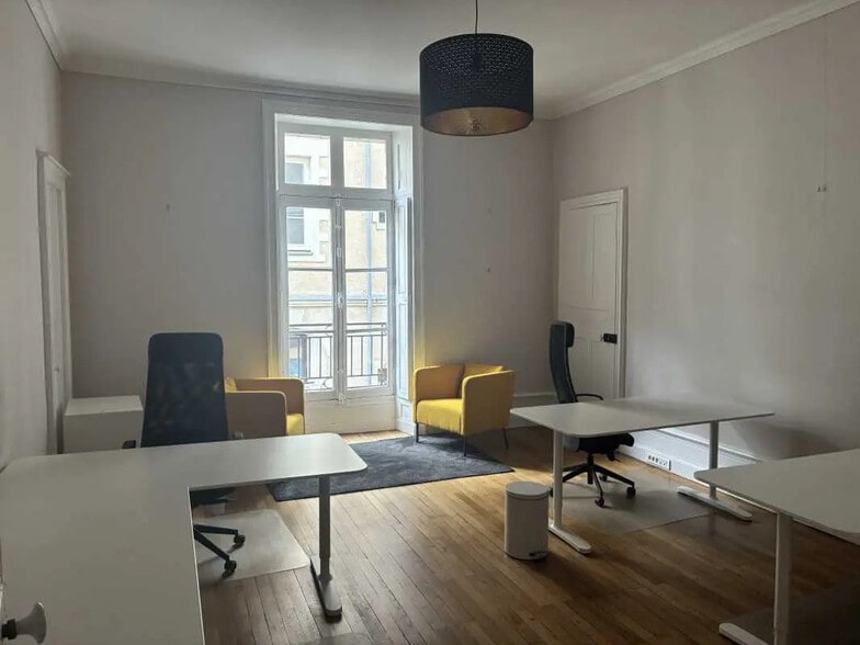 5 Rue Santeuil, Nantes à louer - Photo de l’immeuble – Image 2 sur 12