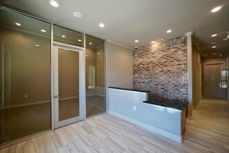 16826 N Eldridge Pky, Tomball, TX à louer Photo intérieure– Image 2 sur 27