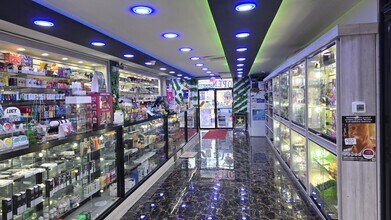 544 Straits Tpke, Watertown, CT à louer Photo intérieure– Image 2 sur 4