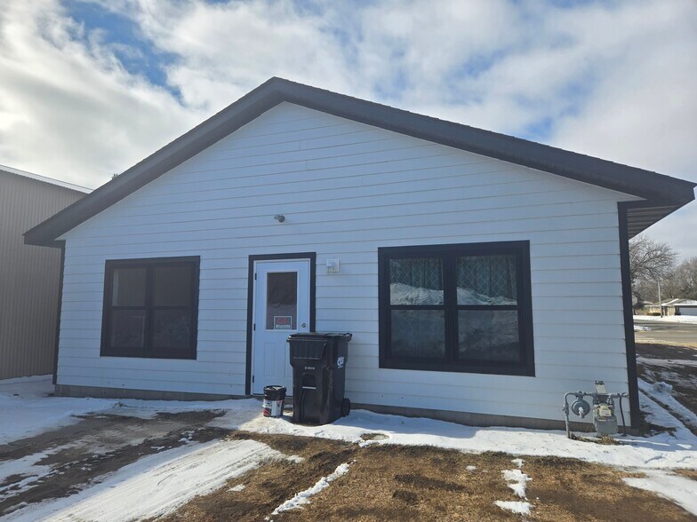 120 Main St N, Pierz, MN à louer - Photo de l’immeuble – Image 2 sur 6