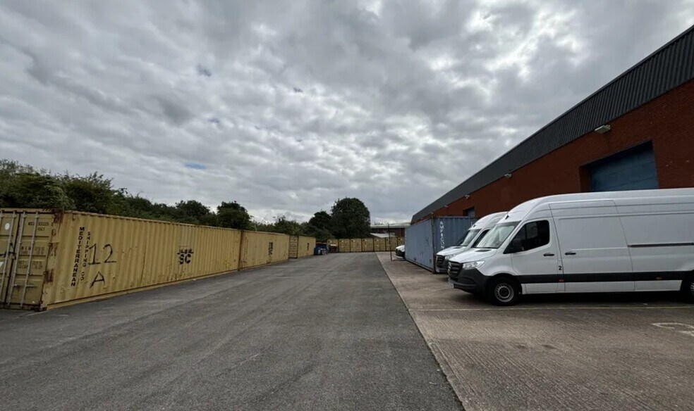 Bristol Rd, Quedgeley à vendre - Photo de l’immeuble – Image 3 sur 17