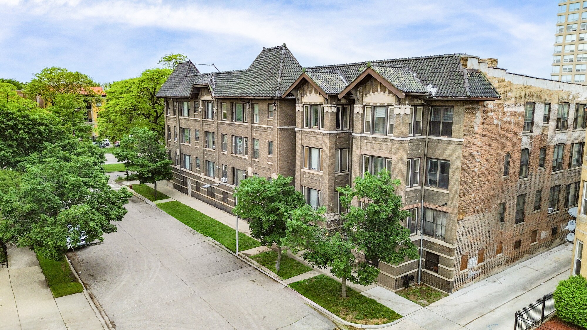 4817 S King Dr, Chicago, IL à vendre Photo de l’immeuble– Image 1 sur 6