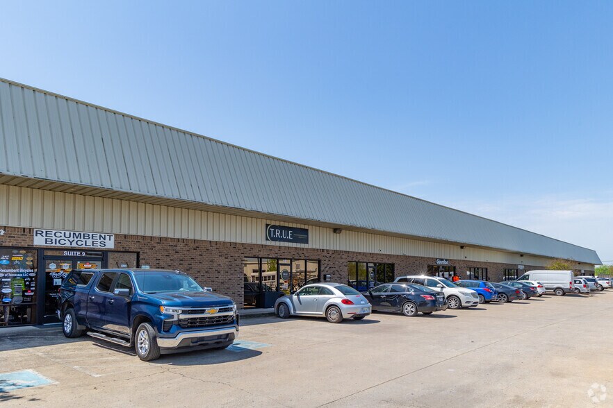 730 Middle Tennessee Blvd, Murfreesboro, TN à vendre - Photo de l’immeuble – Image 3 sur 7
